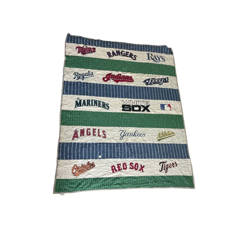 Pottery Barn Kids MLB Quilt Baseball Team Logos Striped Vintage Twin 65x81